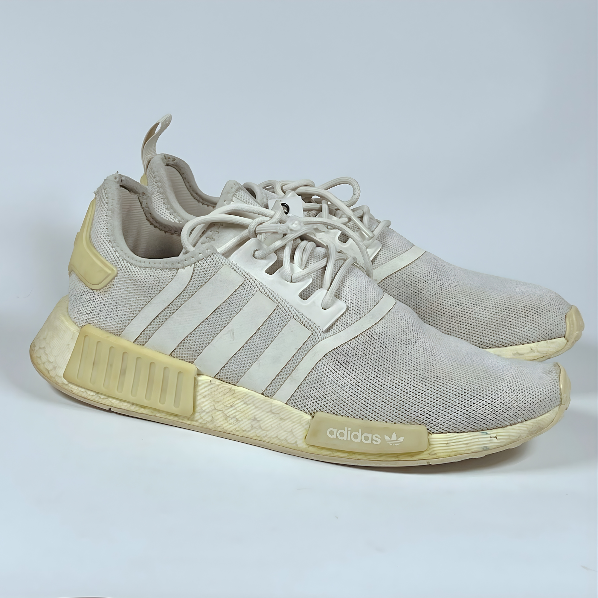 Adidas NMD R1 Cloud Sneakers