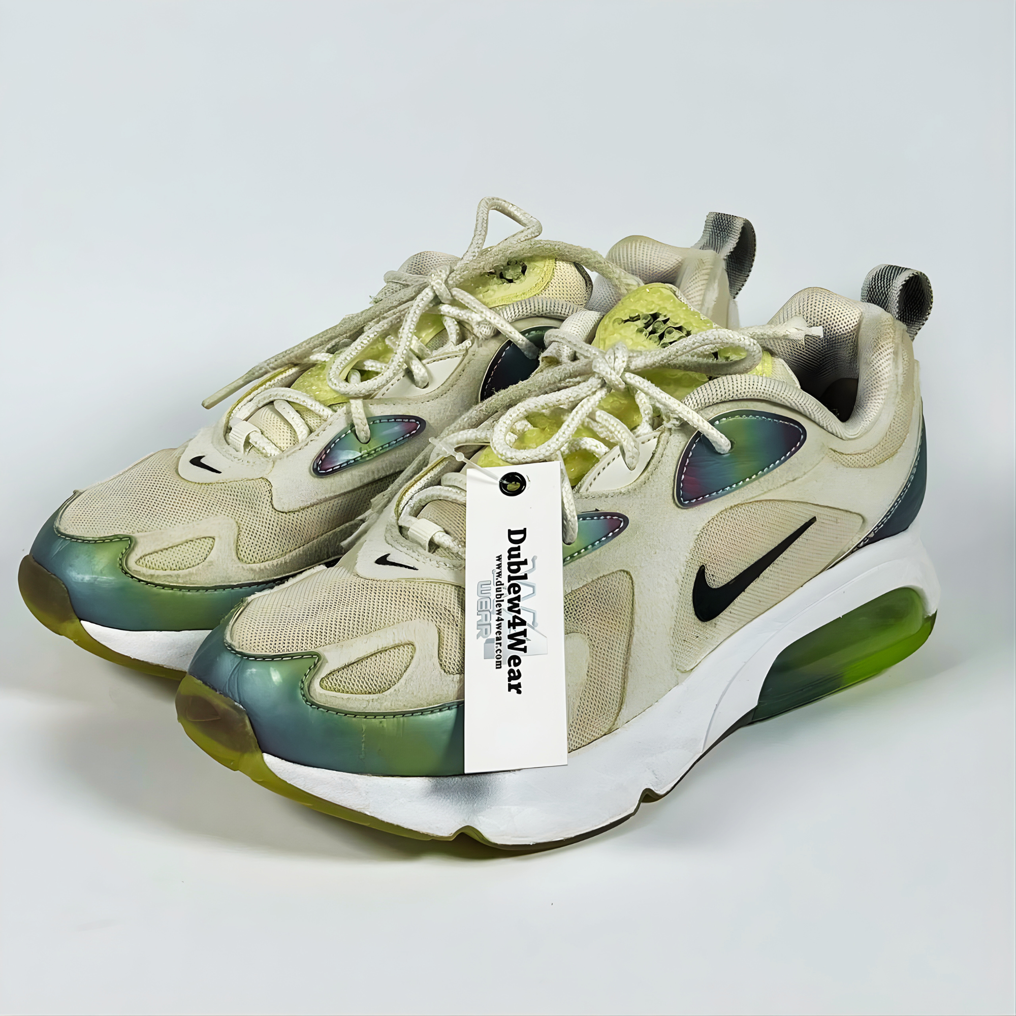 Nike Air Max 200 Men’s Sneakers