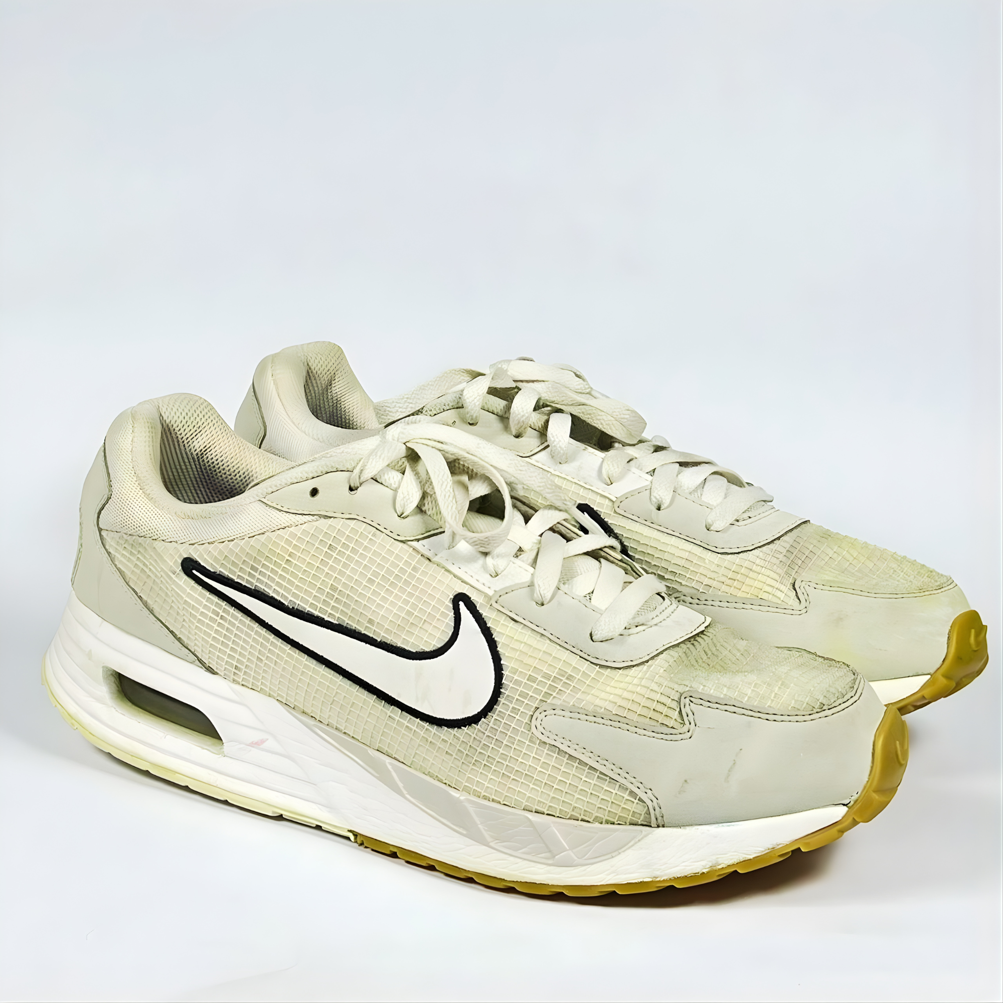 Nike Air Max Solo Sneaker