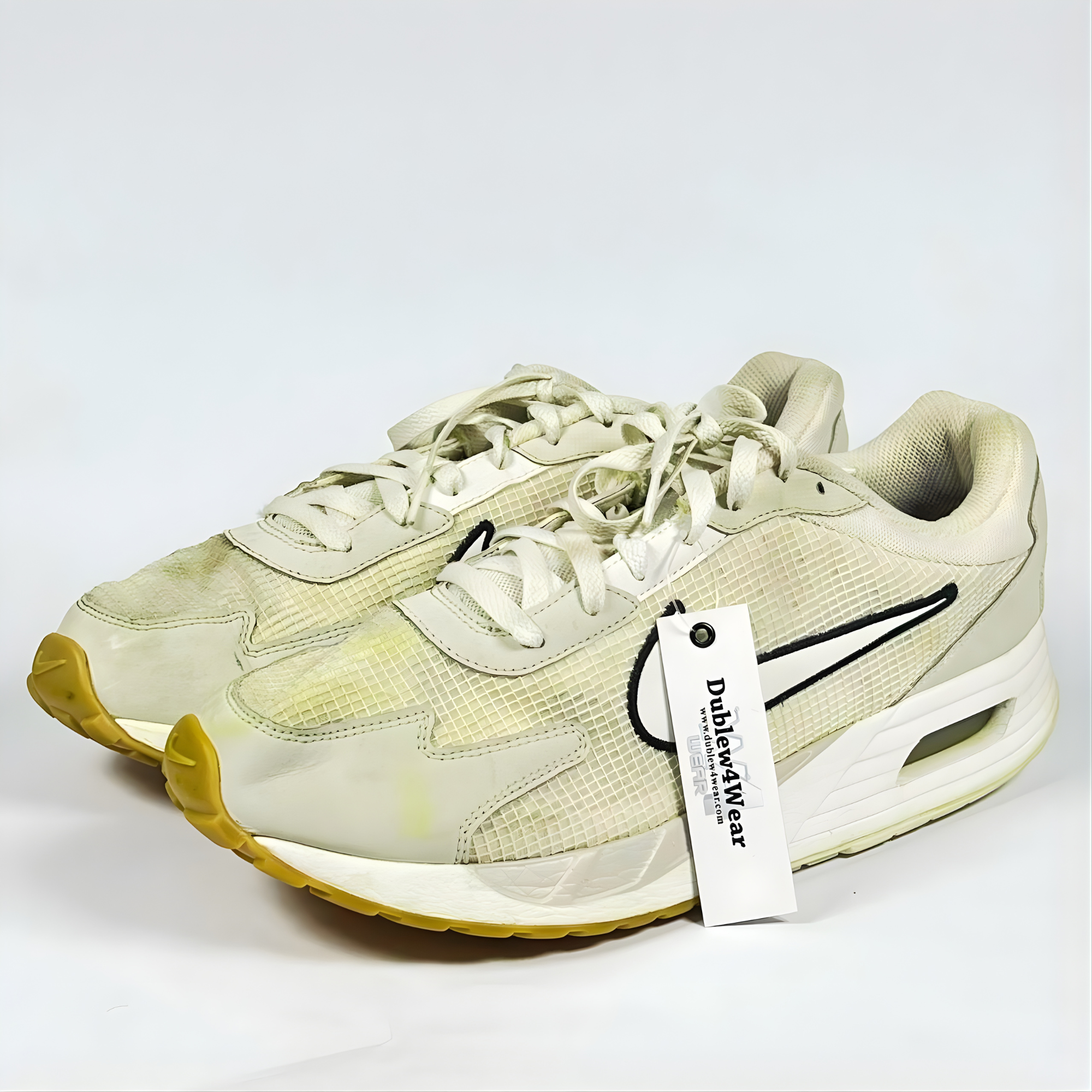 Nike Air Max Solo Sneaker