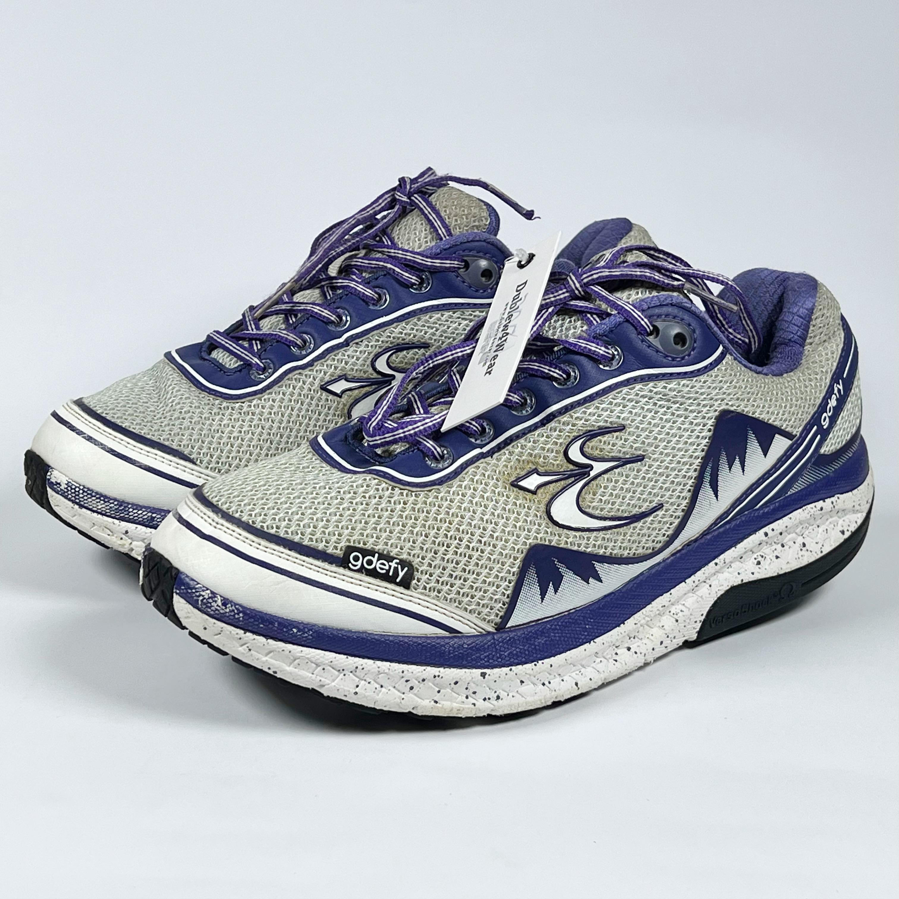 GDefy Gravity Defyer Walking Shoes