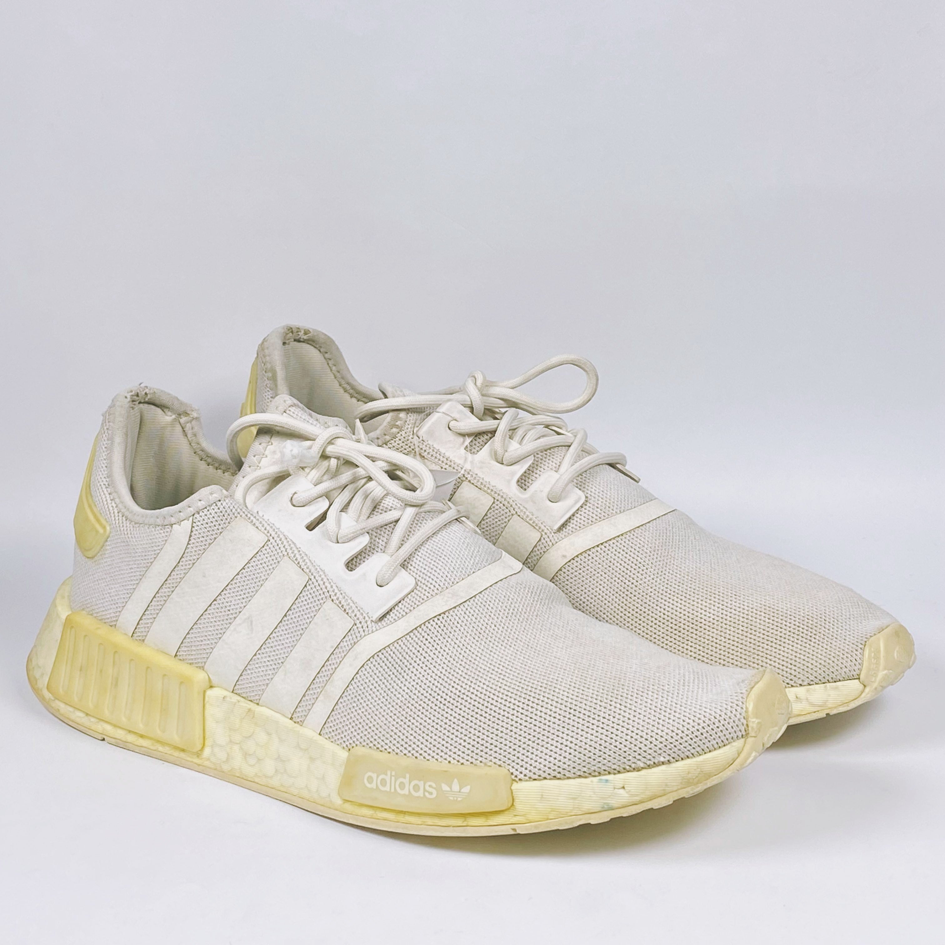 Adidas NMD R1 Cloud Sneakers