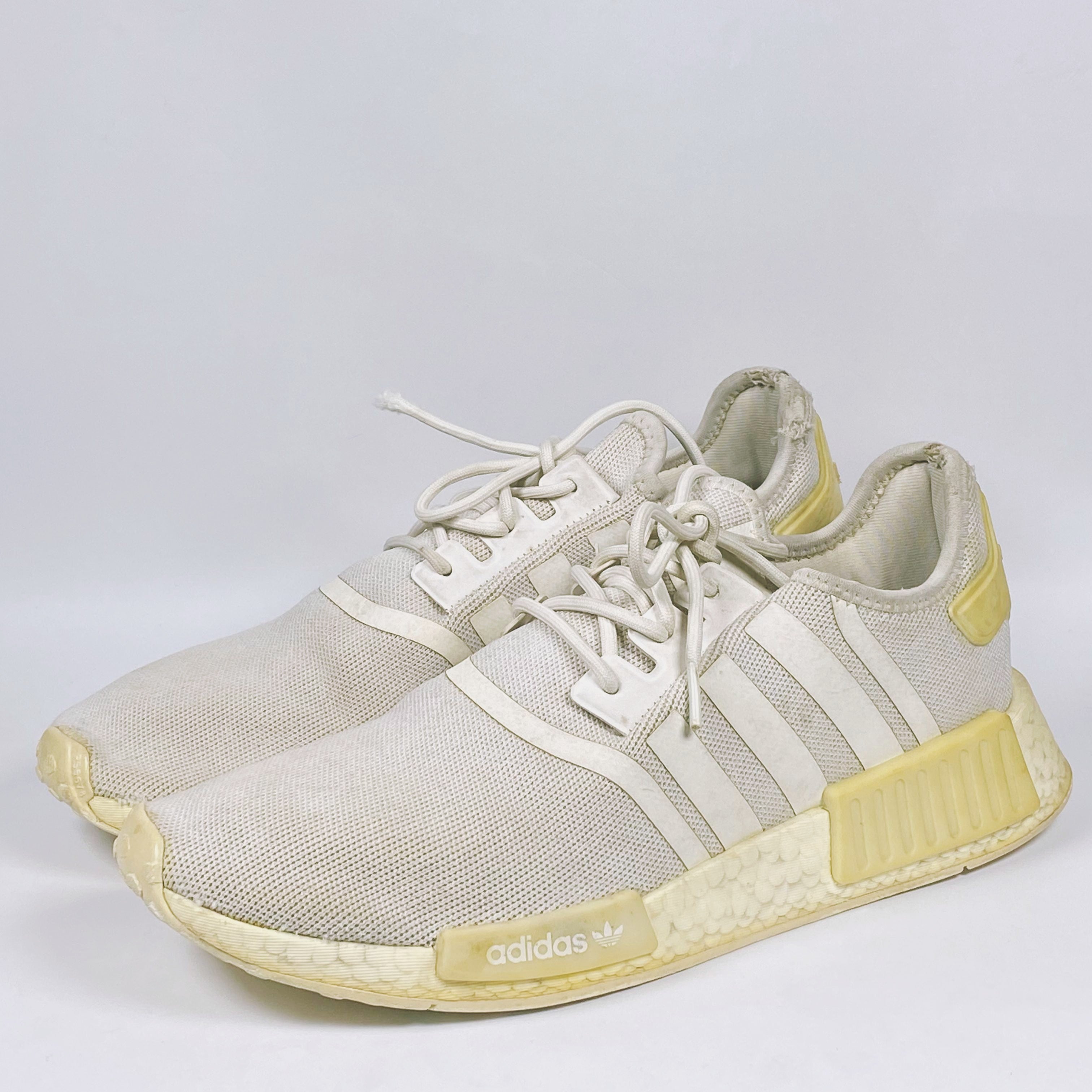 Adidas NMD R1 Cloud Sneakers