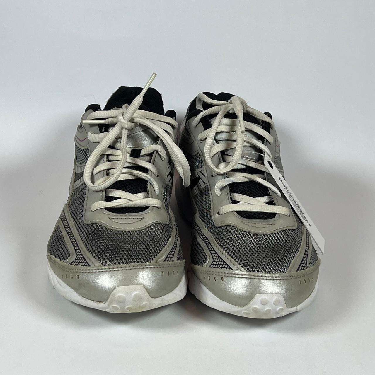 Trekkers Women’s Sneakers