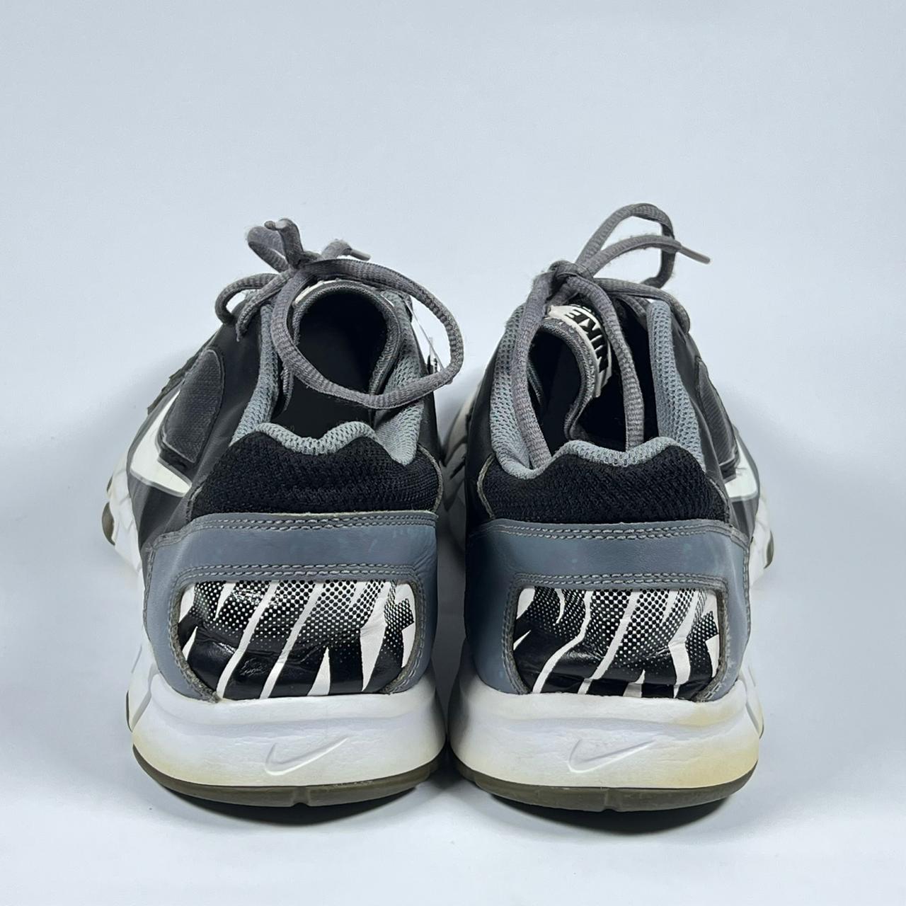 Nike Men’s Flex Show TR-2