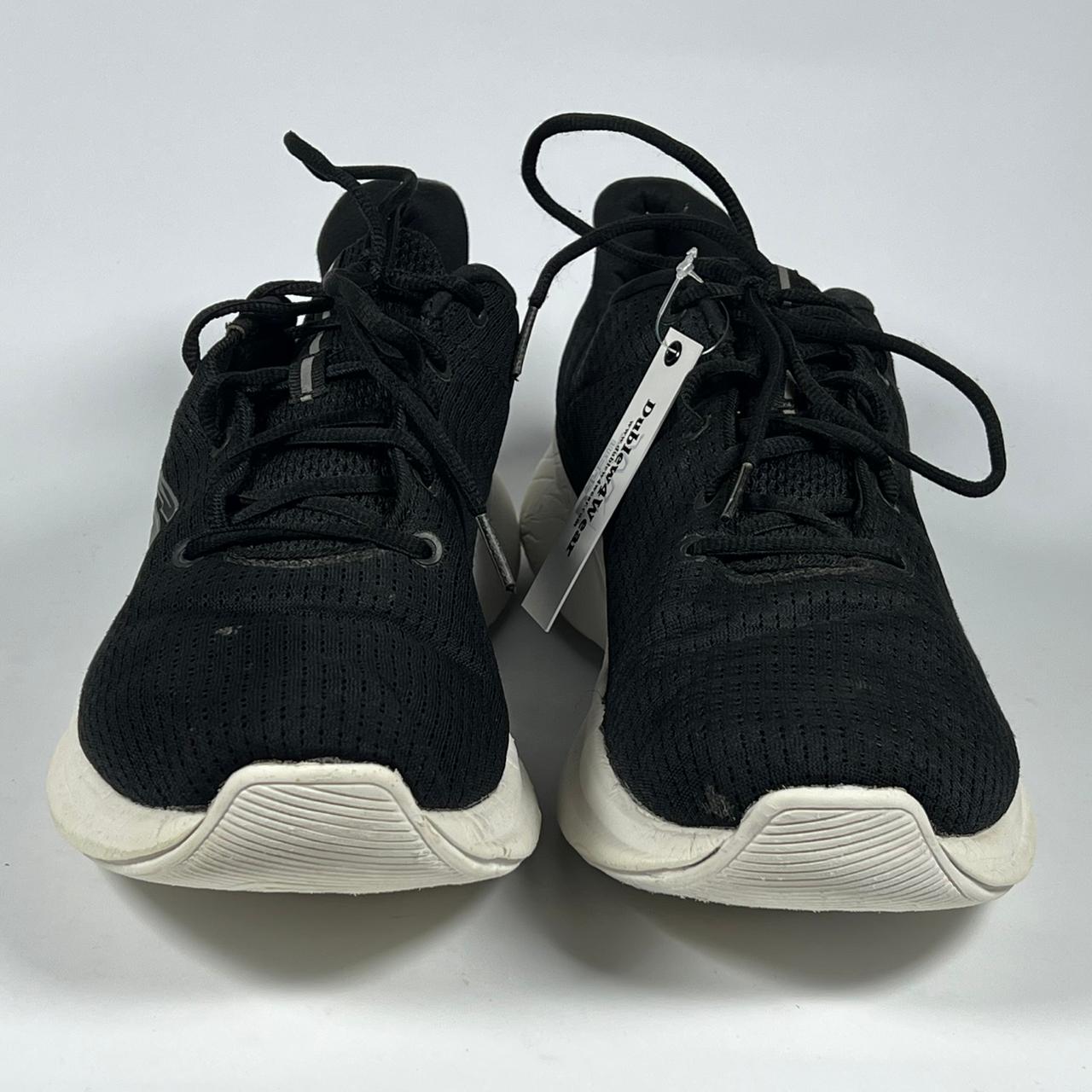 Skechers Lite weight sneakers