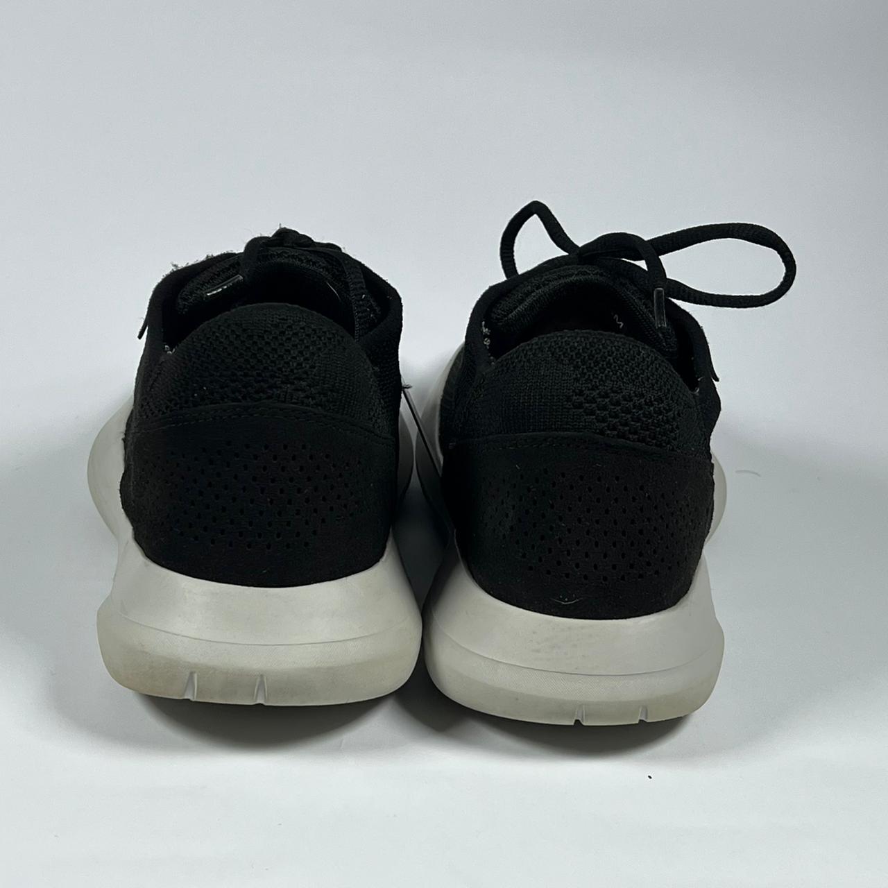 Kizik Slip-On Casual Sneaker