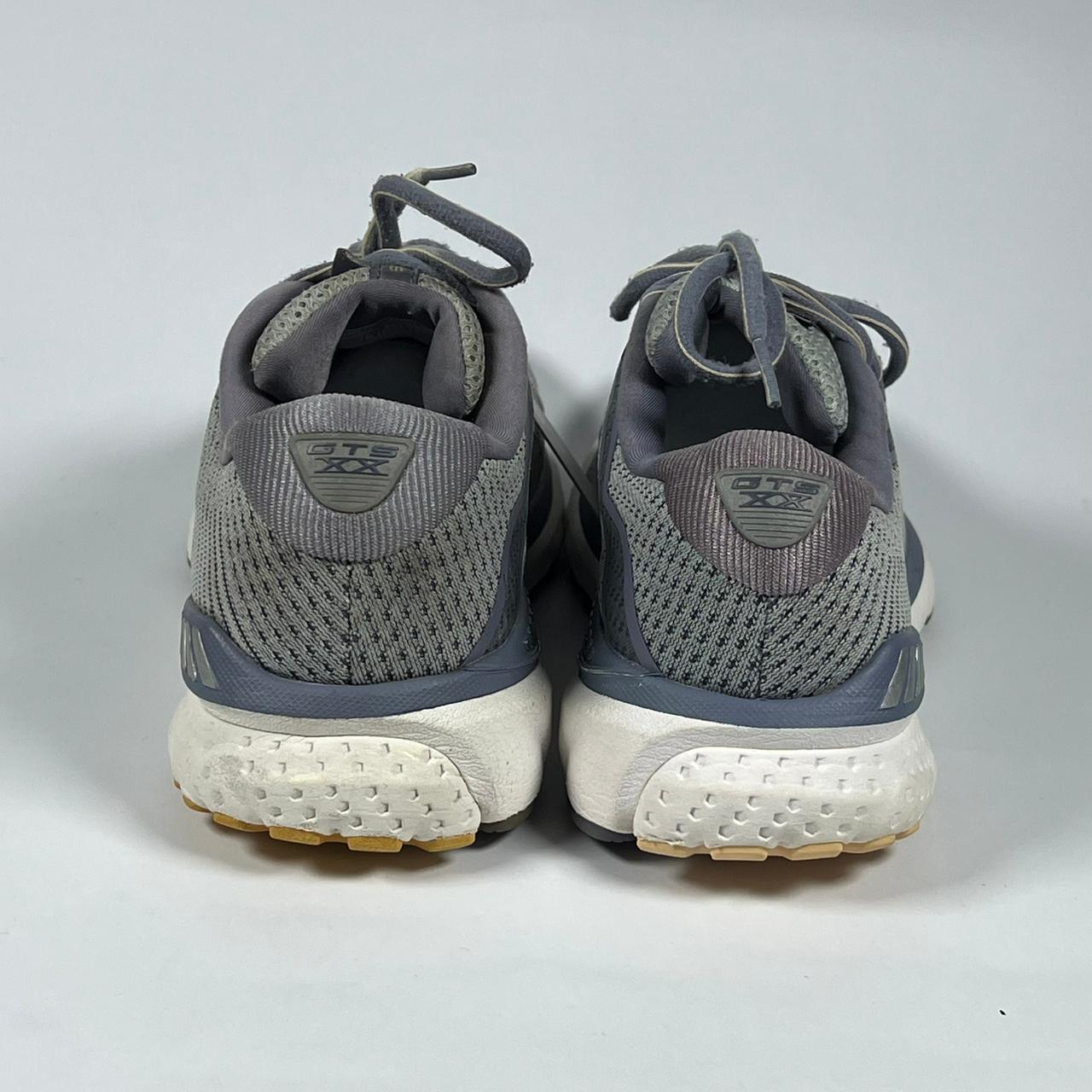 Brooks Adrenaline GTS 22 Sneakers