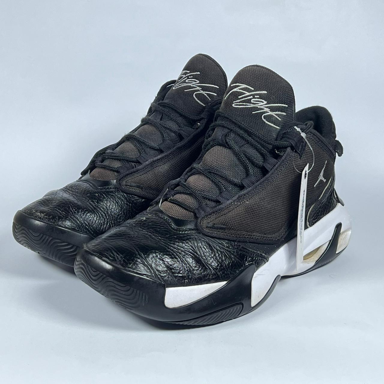 Nike Air Jordan Max Aura 4