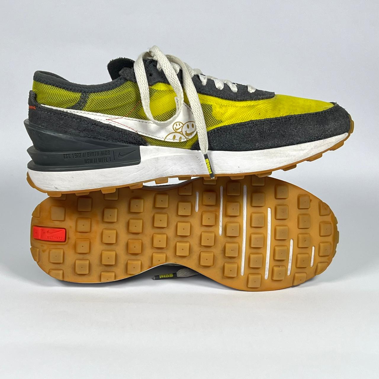 Nike Waffle One Sneaker