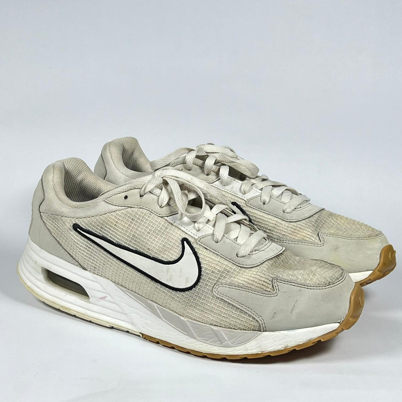 Nike Air Max Solo Sneaker