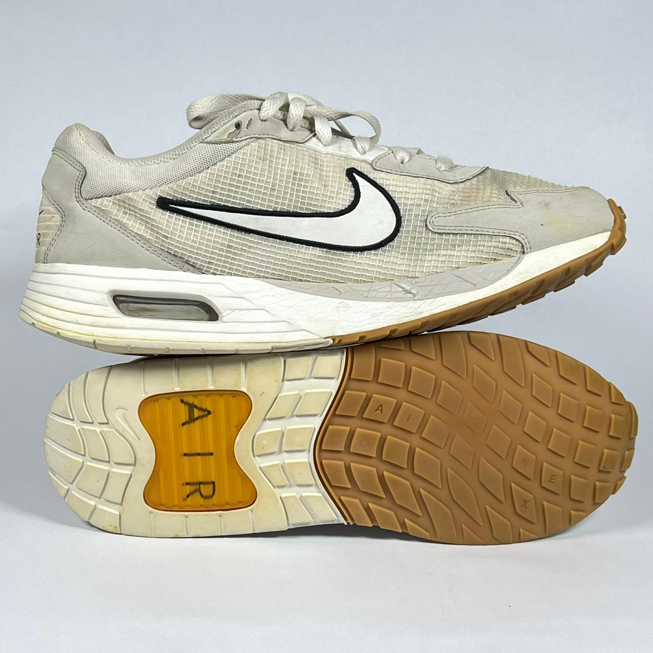 Nike Air Max Solo Sneaker