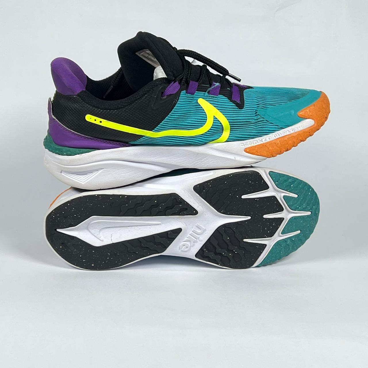 Nike Star Runner 4 SE Sneakers
