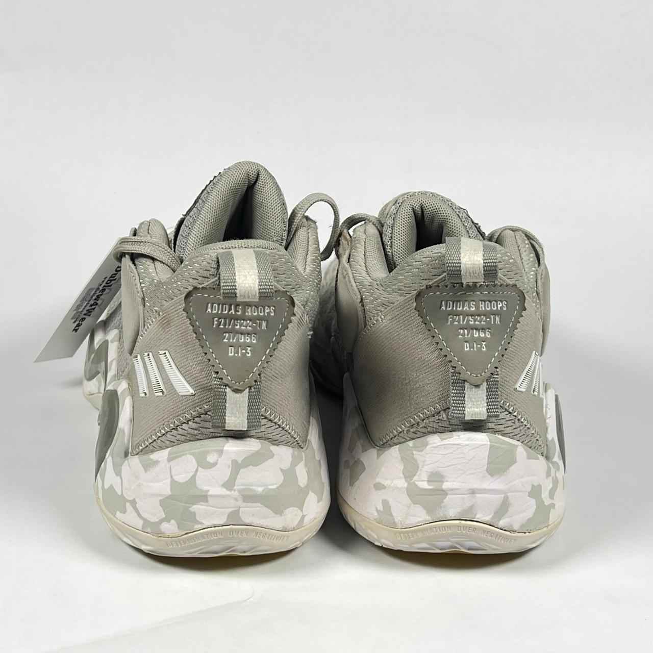 Adidas D.O.N Issue 3 basketball shoes
