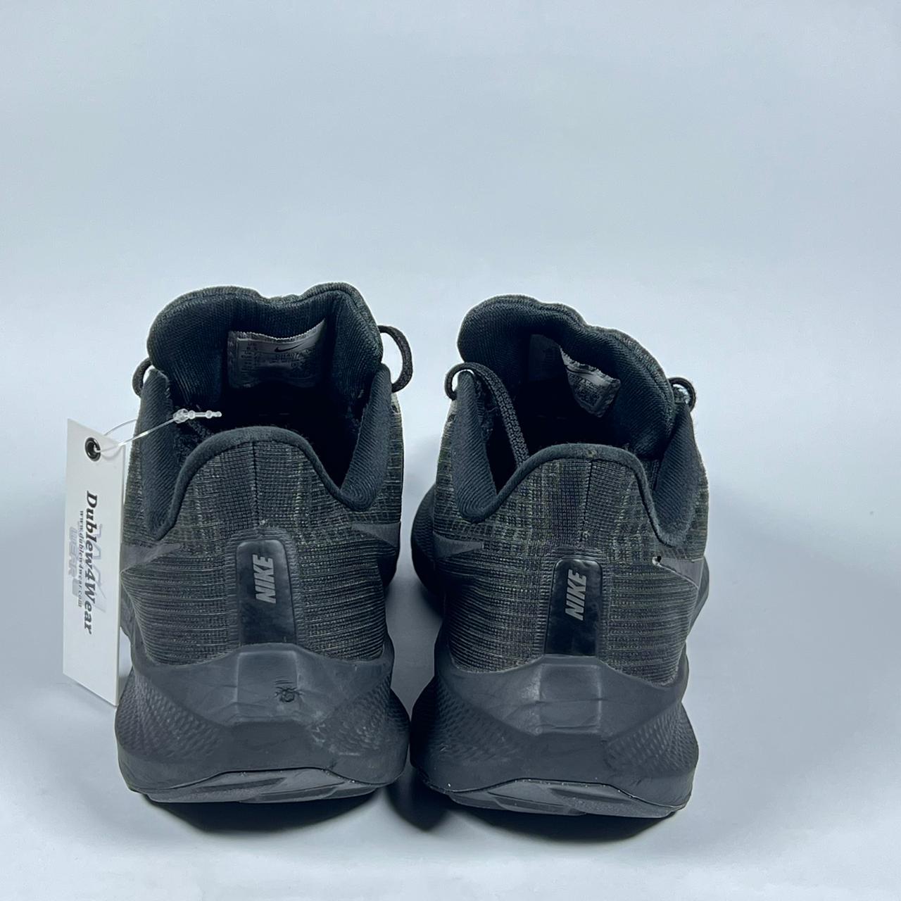 Nike Winflo 7 Runners