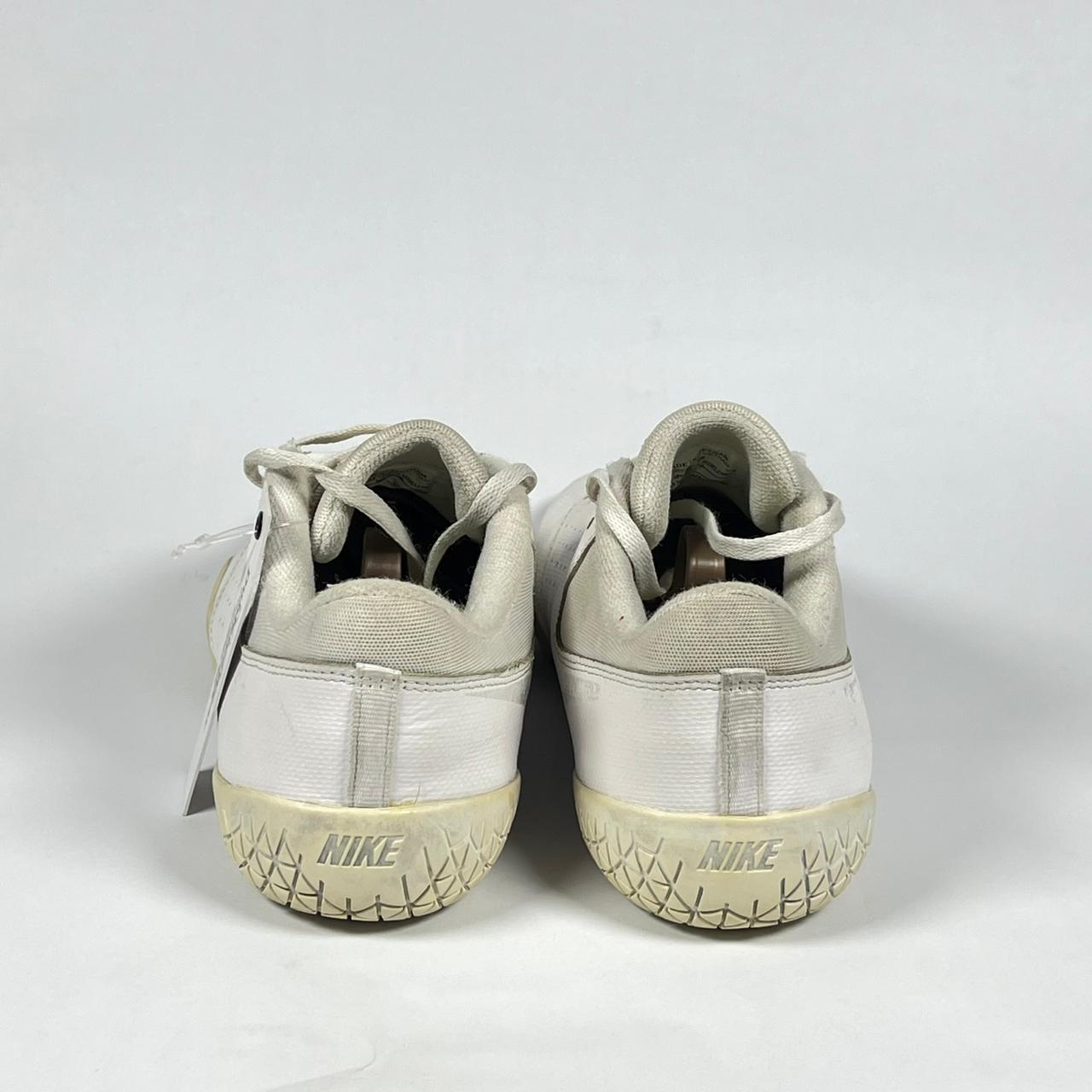 Nike Cheer Sideline 4 Sneakers