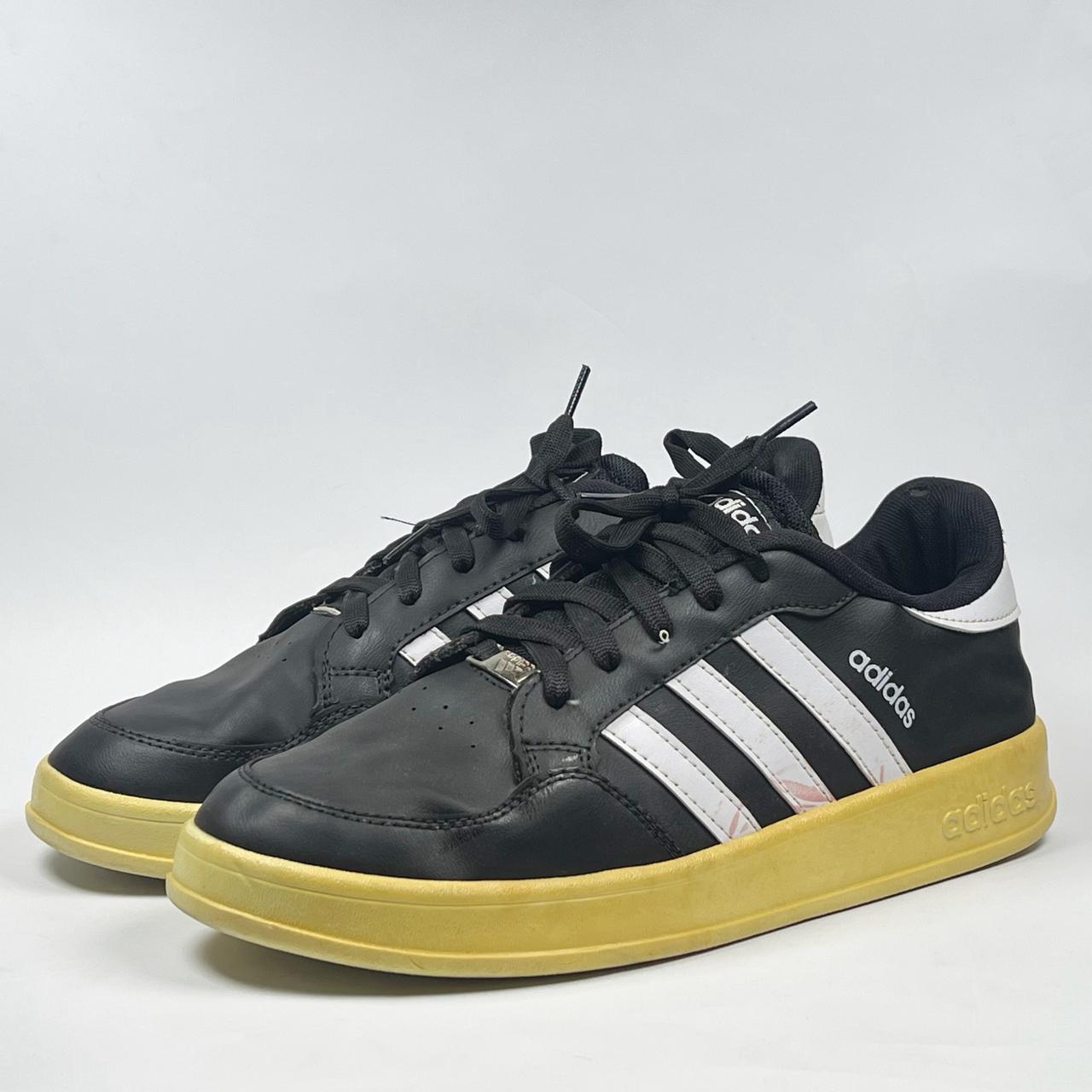 Adidas Hoop 3.0 Sneaker