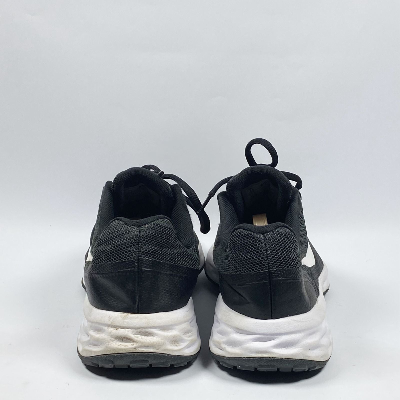 Nike Revolution 6 Running Sneaker