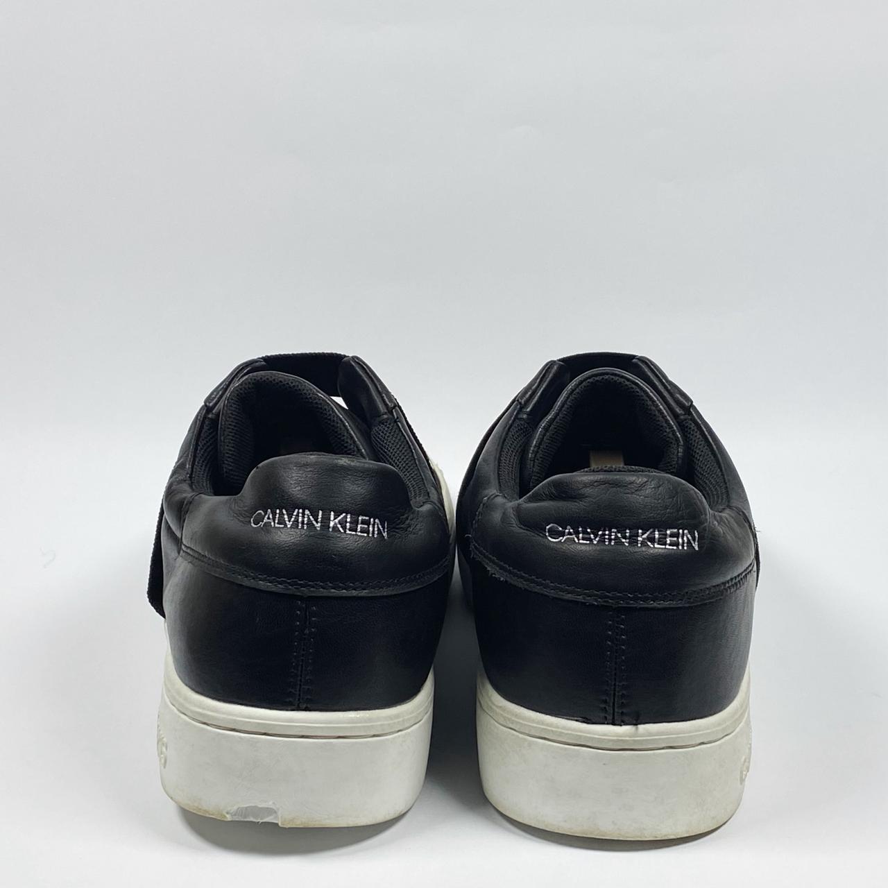 Calvin Klein Vanna Elastic Strap Sneaker