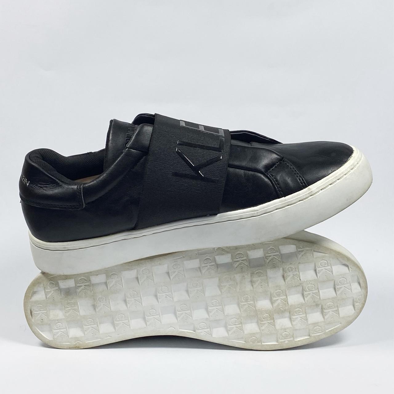 Calvin Klein Vanna Elastic Strap Sneaker